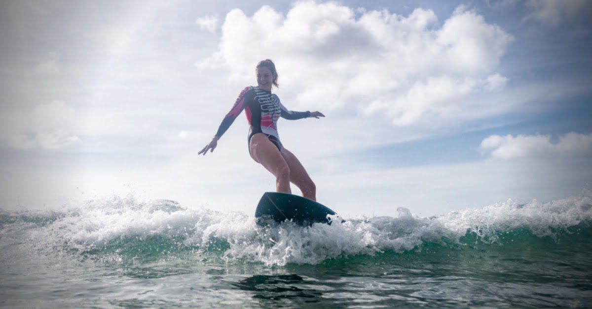 lucile surfing